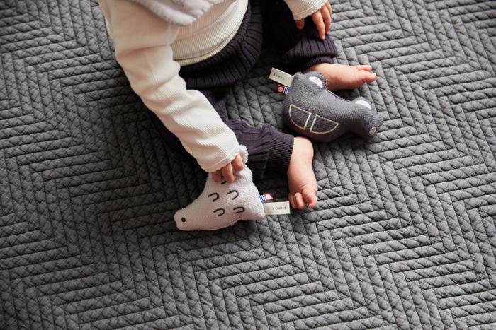 ▲ラトルの中には鈴入り