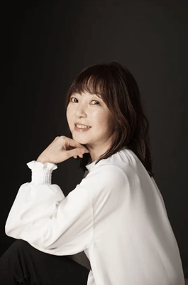 朝川ひろこ さん