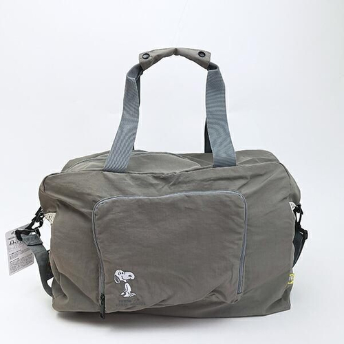 スヌーピーのパッカブルバッグ