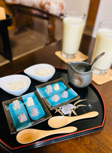 来店客に試食でデータ収集