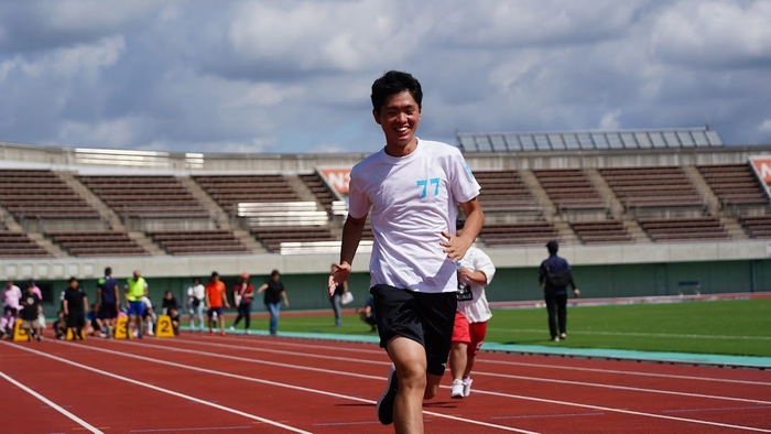 50m走に出場したハウスコムファ―ムの澤野能文さん