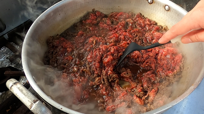 〜近江牛の程よい脂の旨味と亀岡きくらげの適度な歯ごたえがたまらない〜