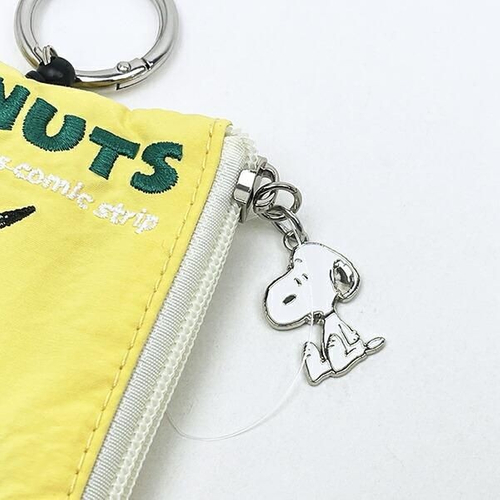 スヌーピーのパスポーチ