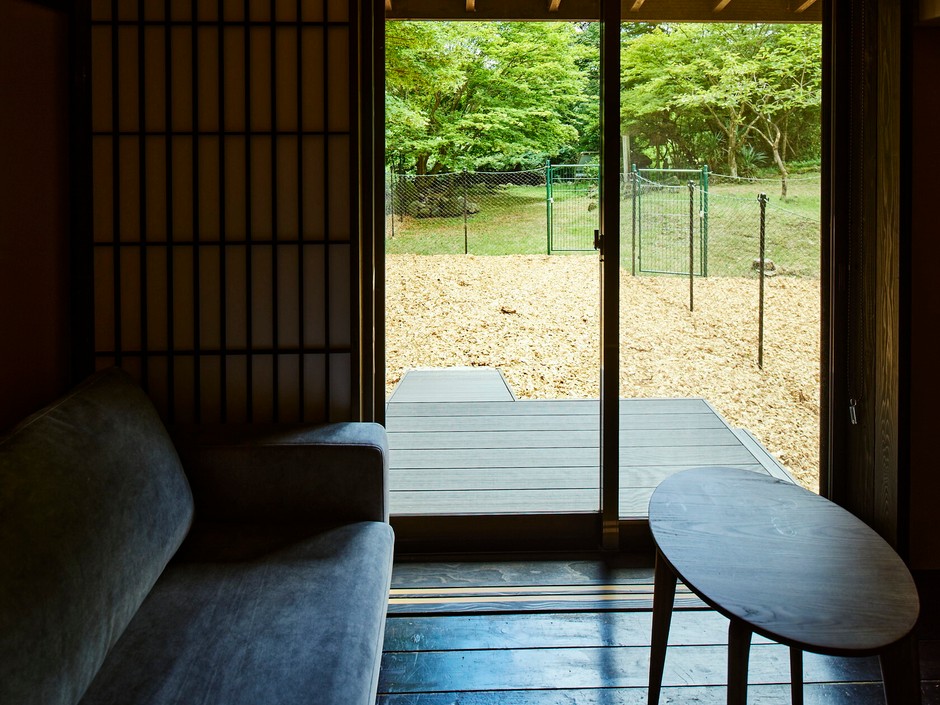 お好きなタイミングでお部屋からドッグランへ