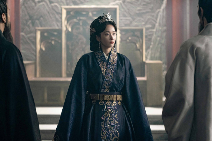 「于氏王后」&copy;&nbsp; TVING Co., Ltd, All Rights Reserved.