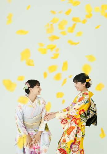 ＜きものやまと＞振袖メインビジュアル3