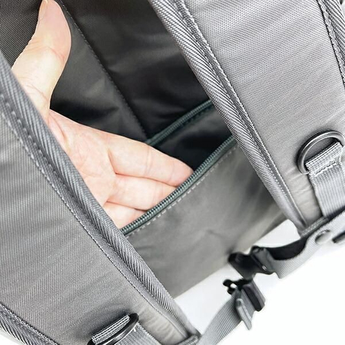 スヌーピーのシンプルで容量抜群のリュックサック