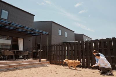 DOG棟 tassuタッス 全3棟/定員数5名+3頭 ※小型~大型犬まで受入可/専有面積115㎡