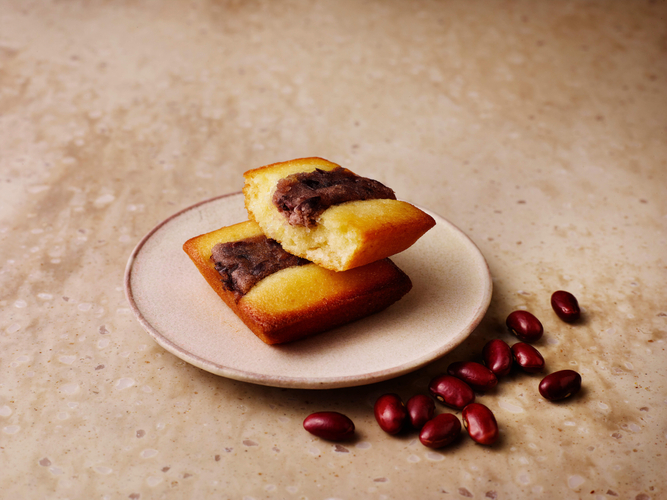 風味豊かな粒あんを贅沢に使用