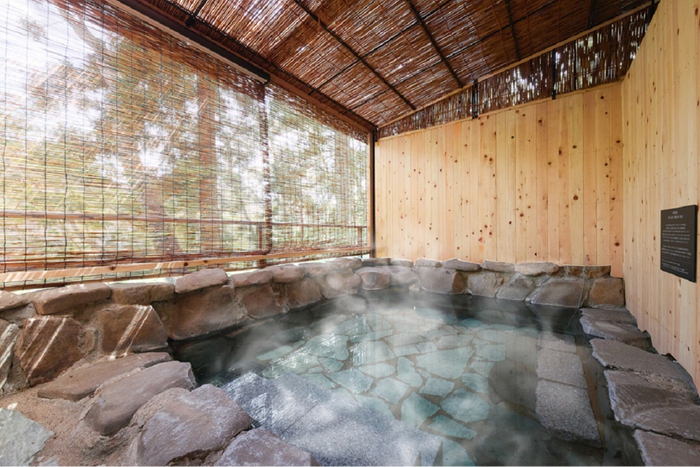 名取川のせせらぎに癒される露天風呂