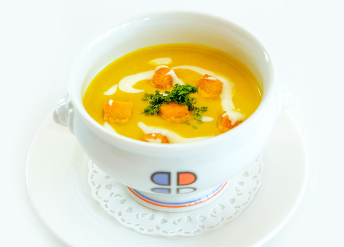 「栗かぼちゃのスープ」は追加メニューの一品