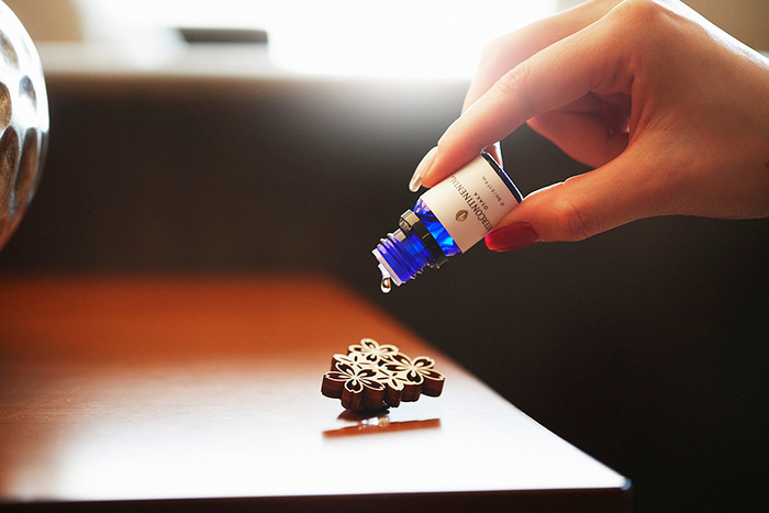 ホテルオリジナル　ウッドディフューザー（イメージ）