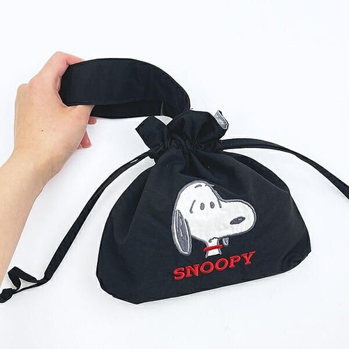 スヌーピーの巾着バッグ