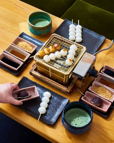 お抹茶とだんご三昧