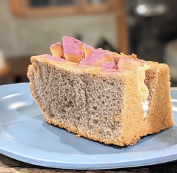 【板橋区】地元八百屋とコラボ！秋の味覚を堪能する「焼き芋シフォンケーキ/550円」限定販売開始