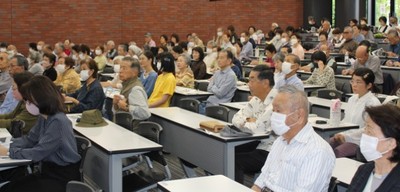 令和7年(2025年)開催の第36回市民公開講座の様子