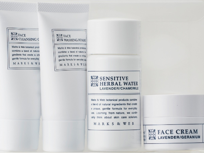 特典：フェイスケアセット