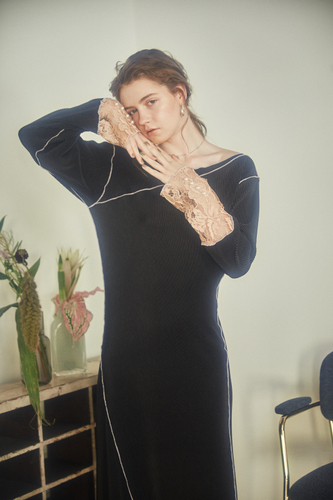 THE PLEATS MELLOW DRESS &yen; 17,380 TAX IN