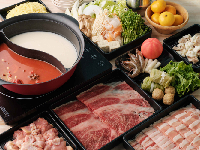 【黒毛和牛&茶美豚&備中高原鶏<Premium>選べるスープしゃぶしゃぶ鍋】(イメージ)