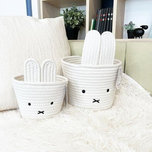 ミッフィーのシンプルなホワイトのインテリア