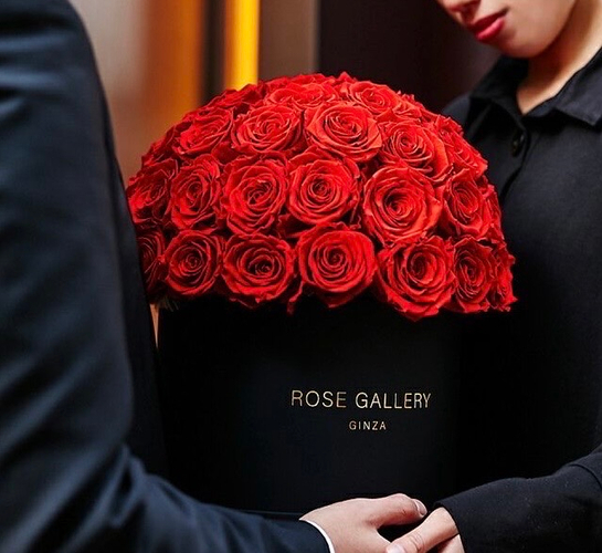 大切なシーンにもピッタリなタイムレスローズ