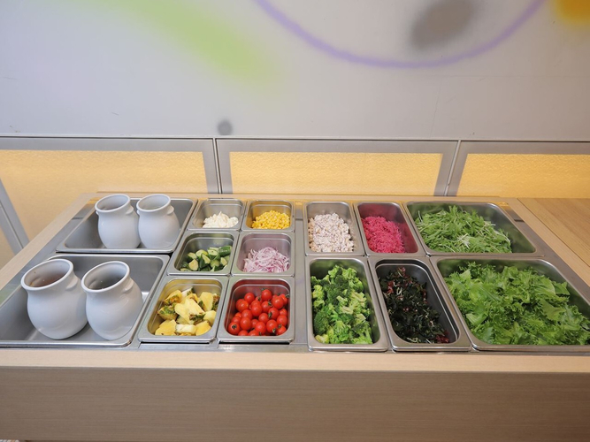 サラダブッフェ