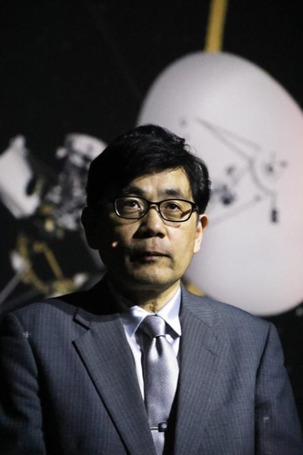 国立天文台 縣准教授