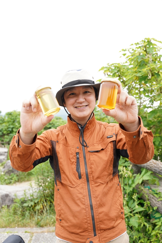 1年間に食べる蜂蜜は300種類以上、移動距離は地球1.3周分に当たる約52,000km 「ハニーハンター市川拓三郎」