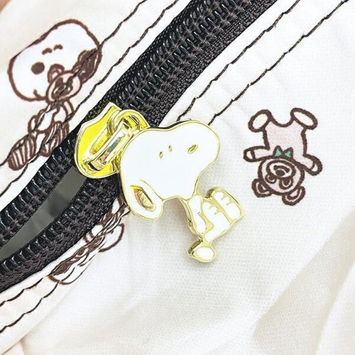 スヌーピーの折り畳みバッグ