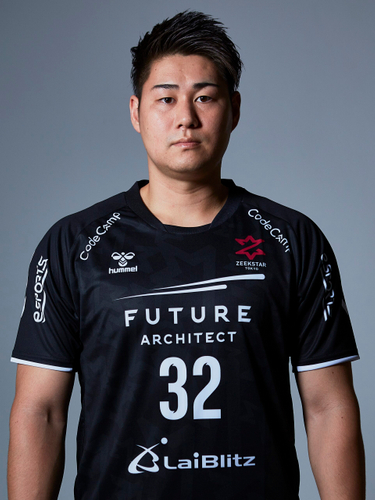 #32 橋本 明雄