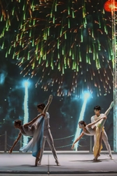 兵庫県・淡路島の海上アートステージ「PASONA HARBOR STAGE」バレエ公演『NATUREVERSE ～心が踊る海～』