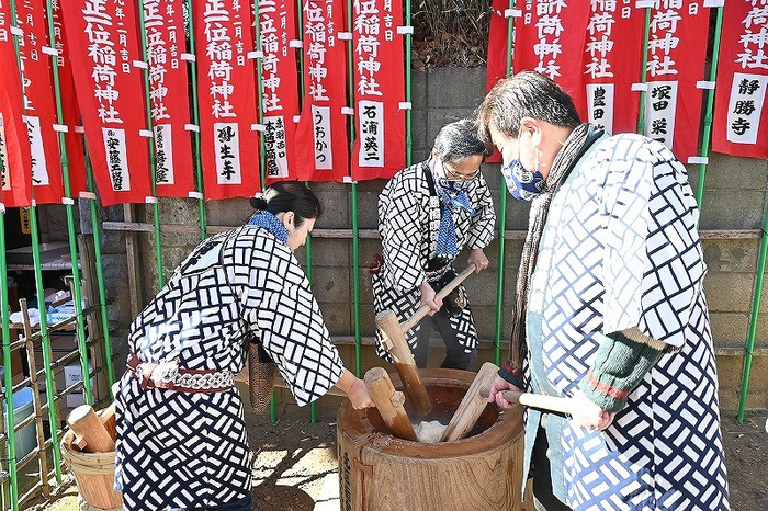 餅搗きの様子（過去の様子）