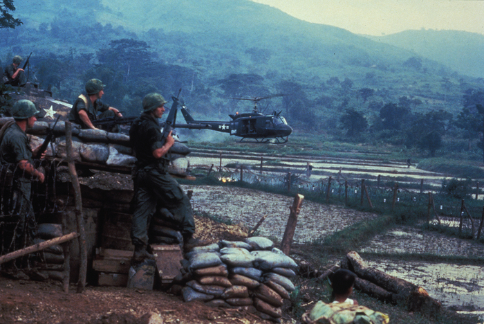 &copy; 1987 RKO Pictures, Inc. All Rights Reserved.