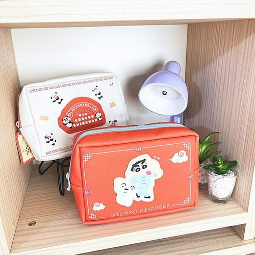 クレヨンしんちゃんポーチ