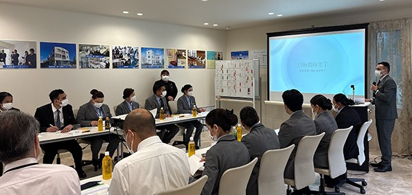外国人MGRによる座学研修