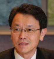 平田　直 氏