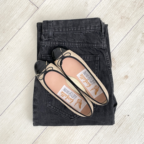 どんな色にも合う「ベージュ」