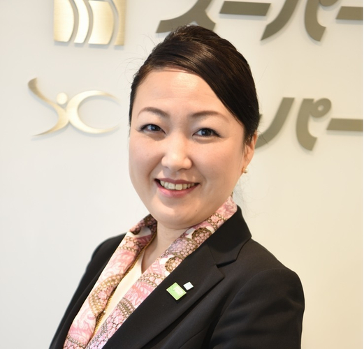 スーパーホテル執行役員 星山 英子