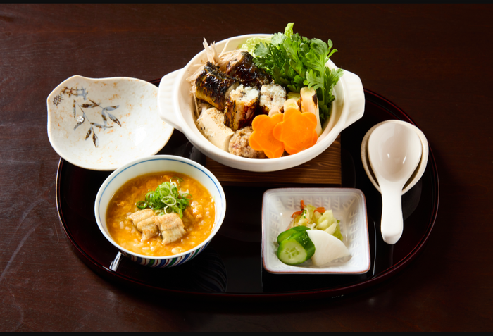 丸焼きうなぎ鍋、白焼き雑炊