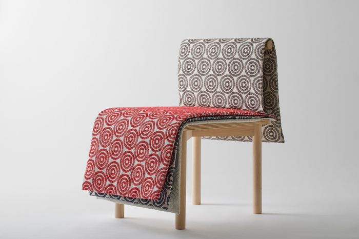 PAGES CHAIR(撮影:林雅之) 3