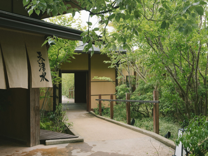 個室食事処「天津水」外観