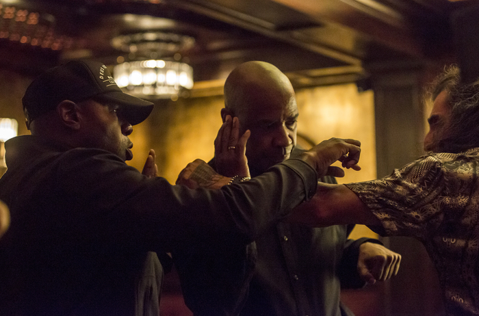 &copy; 2014 Columbia Pictures Industries, Inc., LSC Film Corporation and Village Roadshow Films North America Inc./Village Roadshow Films (BVI) Limited. All Rights Reserved.