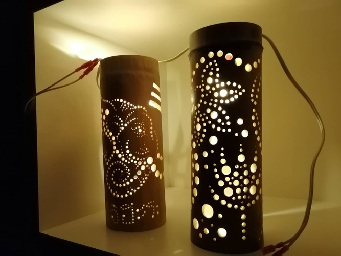 伐採した竹を使用したランタン