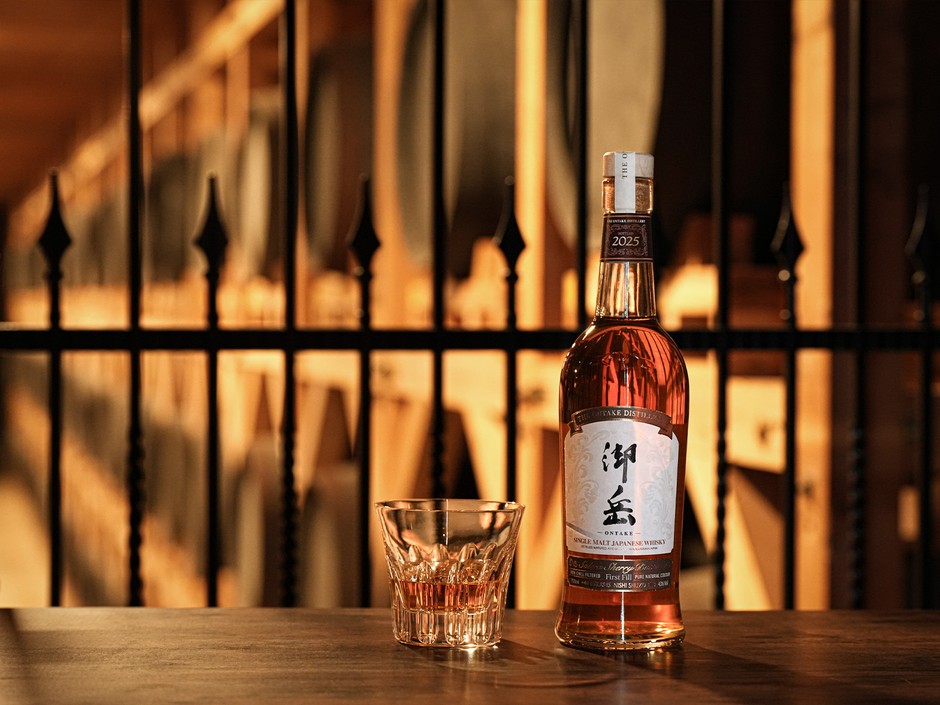 JAPANESE SINGLE MALT WHISKY 御岳 2025