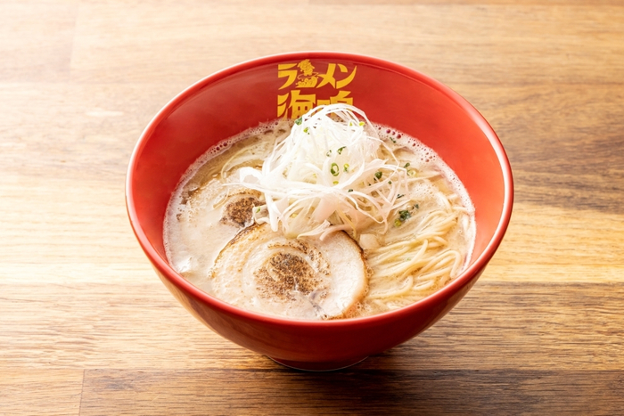 「ラーメン海鳴」魚介とんこつラーメン