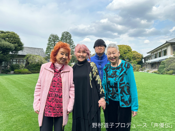 <18時の回出演者>左から野沢雅⼦、野村道子(MC)、壷井正(⾳響監督)、清⽔マリ