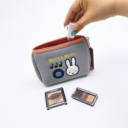 ミッフィーのポーチ