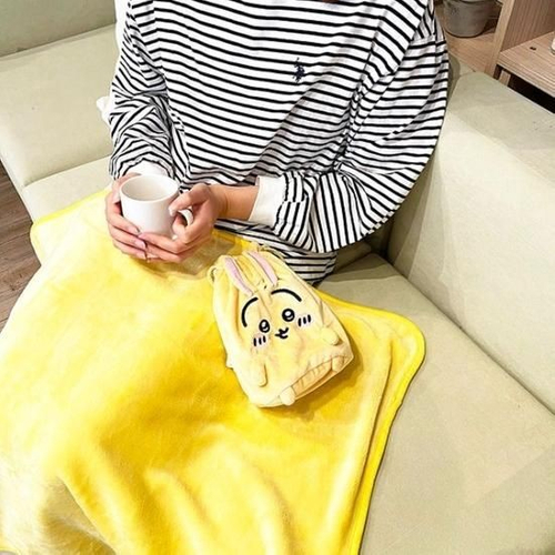 ちいかわのブランケット