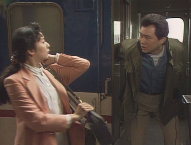 &copy;大映テレビ