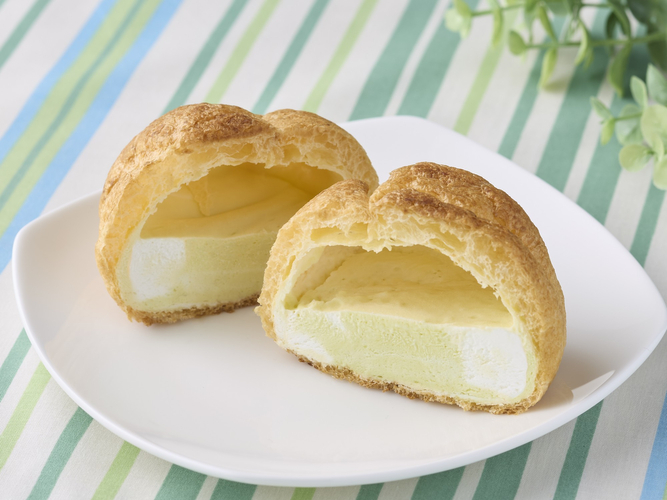 クラウンメロンシュークリーム商品画像(画像はイメージです。)